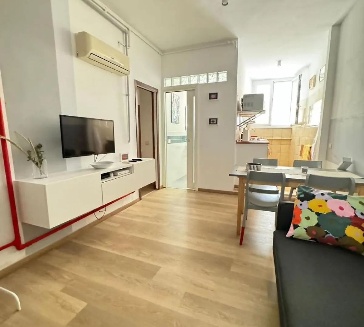 Caracalla Two Bedroom Apartment Rom